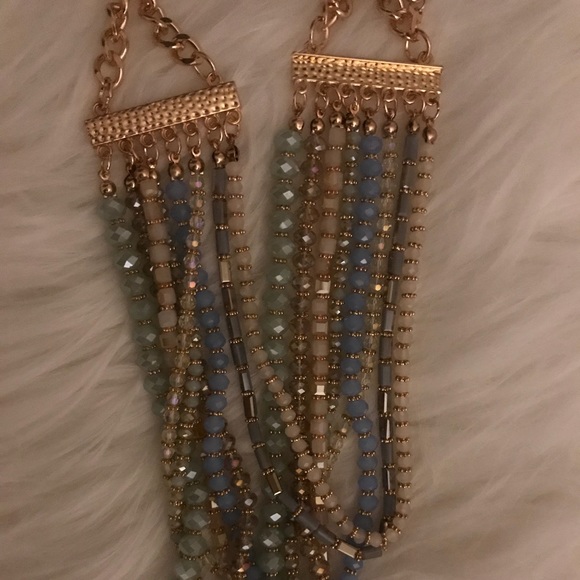 Statement necklace - Picture 3 of 6
